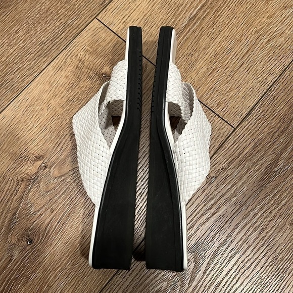 Salvatore Ferragamo White Basket Weave Wedge Sandals RTM - Picture 3 of 7